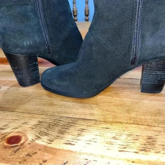 UGG KOOLABURRA Samiah Ankle Boots Ortholite stacked heel suede black side zip - Picture 5 of 13